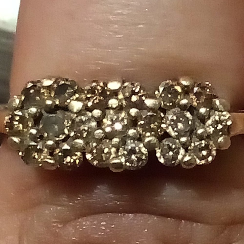 Canary diamond